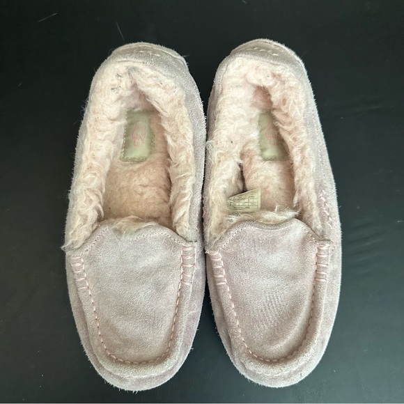 UGG Ansley Women’s Light Pink Suede Sherpa Lined Slipper Pink 7 Mocassins - Picture 10 of 10